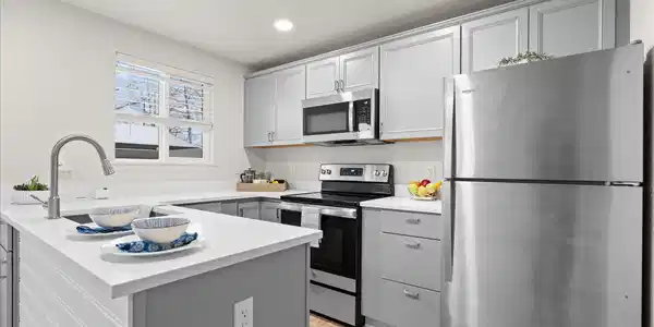 908 2nd Street W