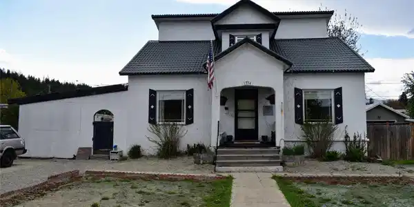 1314 Dakota Avenue