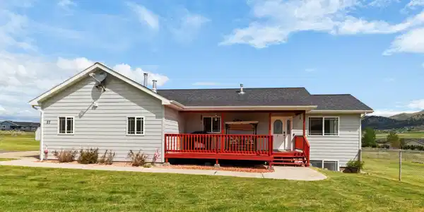 27 Tanager Lane