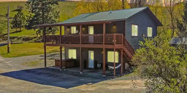 125 Spring Lane