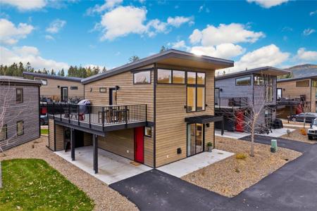 241 Boulders Road