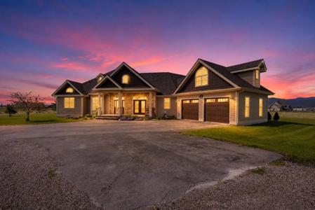 126 Starfire Court