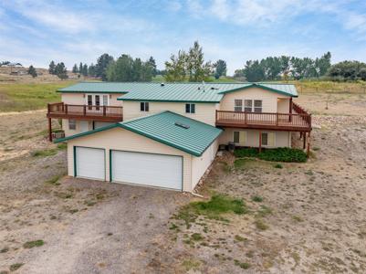 761 Stevensville Airport Road