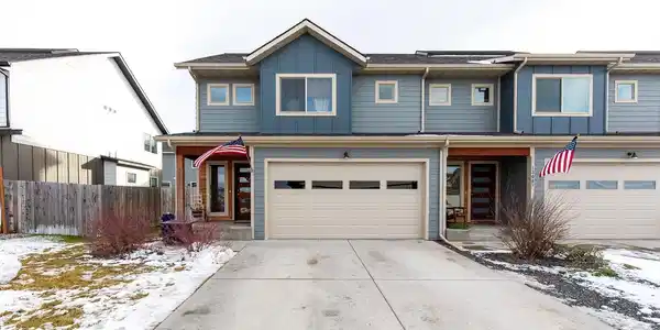 1308 Glider Lane