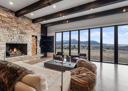 31 Majestic Ridge Trail