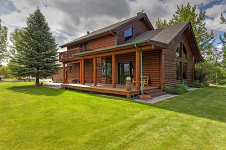 927 Little Deer Trail