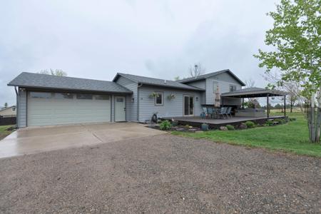 15 Lone Mountain Road