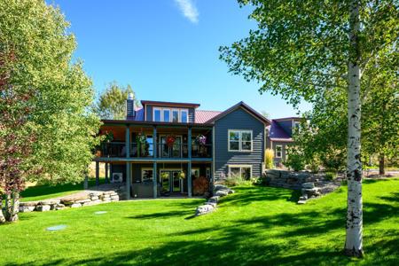 111 Quirk Trail