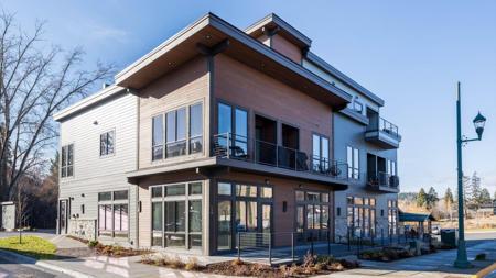 139 E 2nd Street