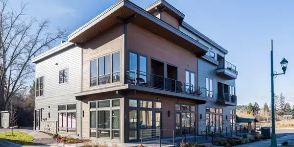 139 E 2nd Street