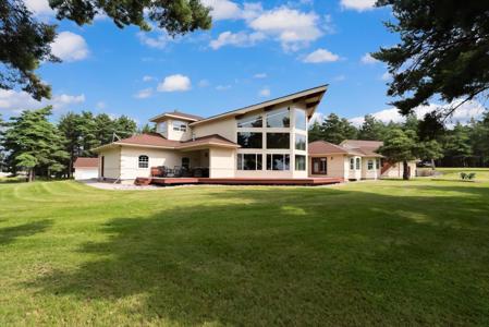 618 Leonard Lane