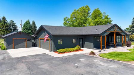 407 Bay View Drive