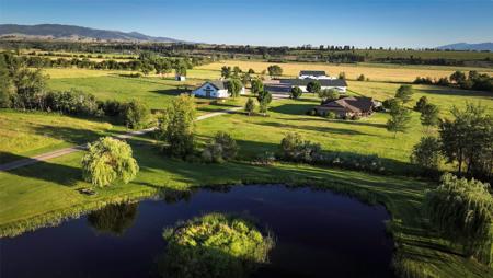 711 Middle Burnt Fork Road