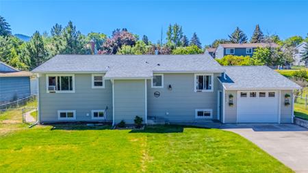2227 E Crescent Drive