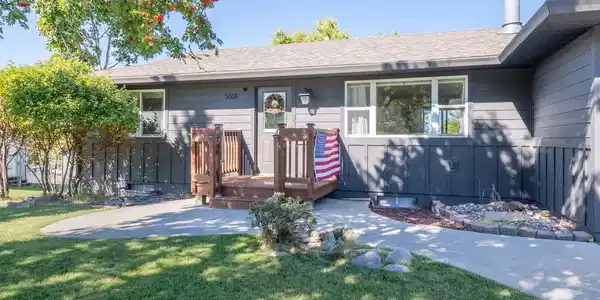 5601 Skyview Drive