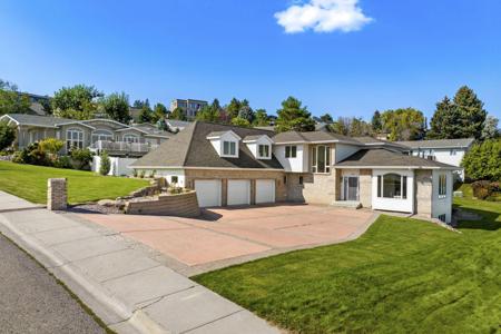 1905 Centennial Drive