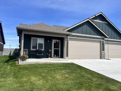 815 Foxglove Drive