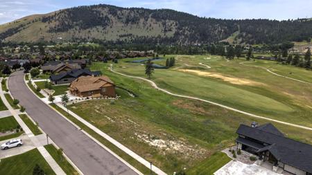 5525 Canyon River Road