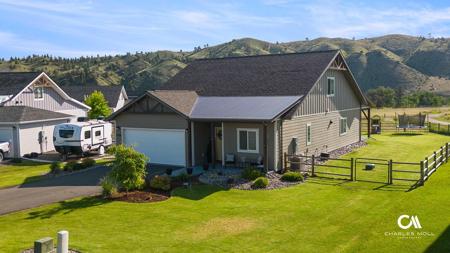 5526 Thimbleberry Loop