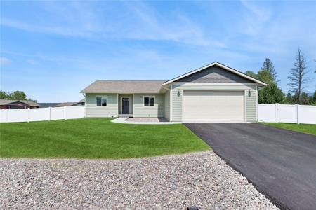 304 Kendal Loop