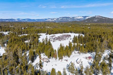 855 Badger Hollow Trail