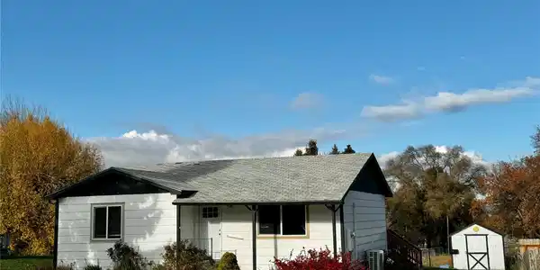 110 Island View Drive