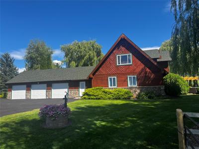 48539 Rocky Butte Road