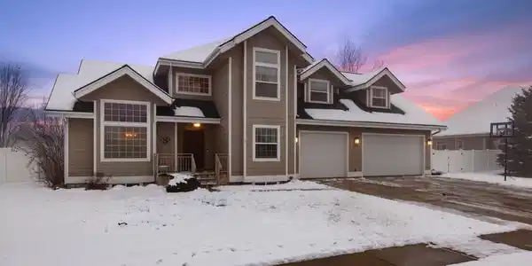 38 Glacier Circle