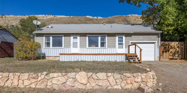 106 Travertine Street
