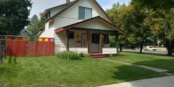 1104 Louisiana Avenue