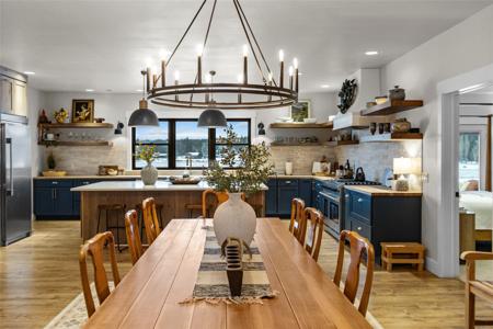 64 Wagon Wheel Road