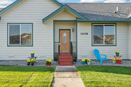 1408 11th Street W