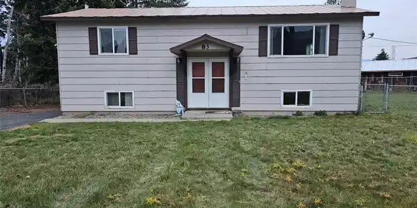 83 Indian Head Road