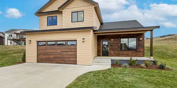 7112 Helenka Rose Drive