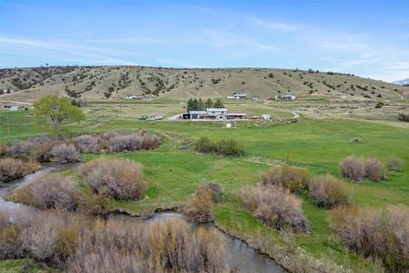 772 Highway 12 E