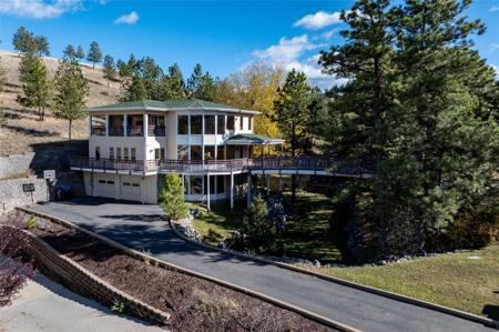 1115 Saddle Drive
