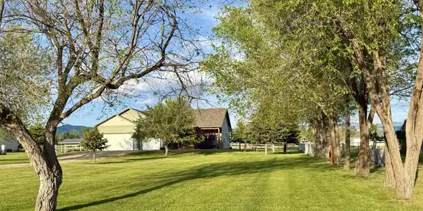 5383 Grand Vista Drive