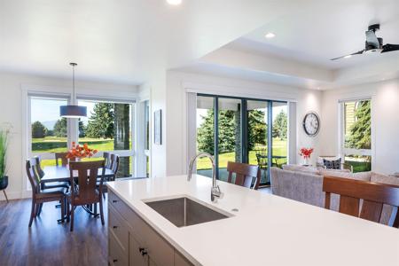 1347 Lake Pointe Drive
