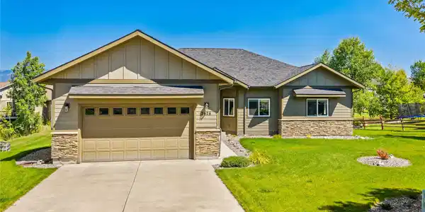 2626 Muirfield Court