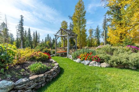 214 Rusty Spur Trail