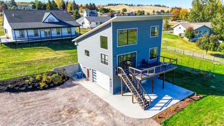 39239 Lakeview Lane