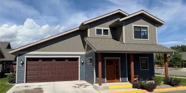 3913 Hoss Drive