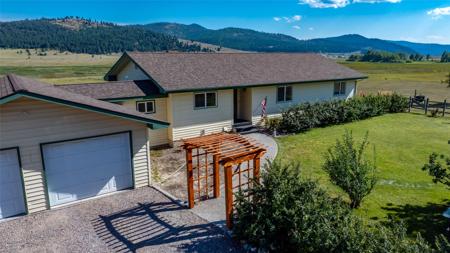 192 Gray Lane