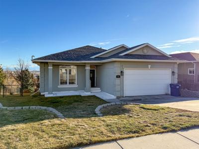 952 Valley View Drive