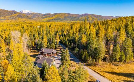 103 Glacier Hills Drive E