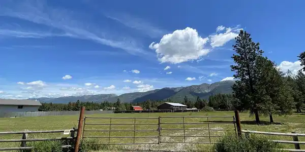 12022 MT Hwy 83