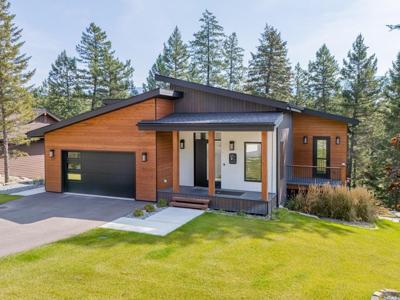 327 Gleneagles Trail