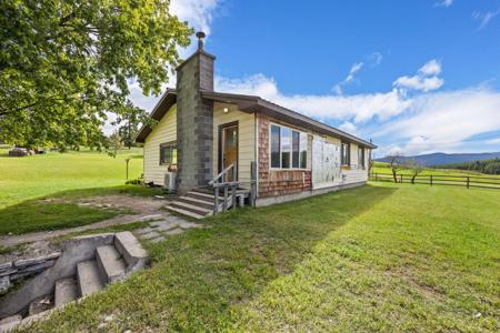 895 Danielson Road