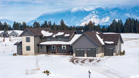 280 Rosewater Loop