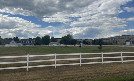10019 Equestrian Way